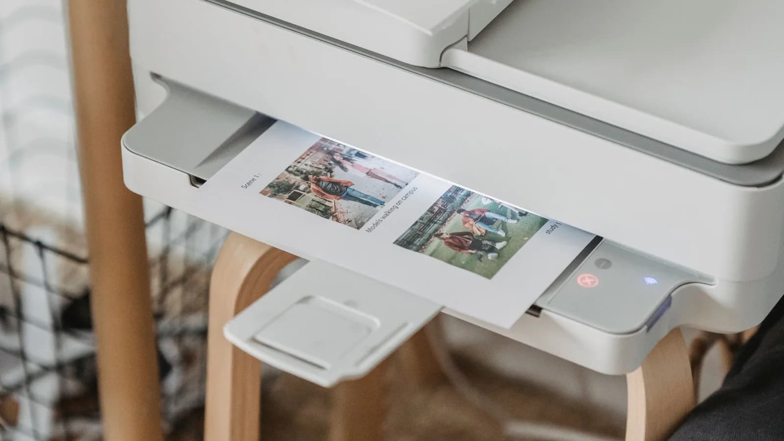 Imprimante Epson XP-245 : Wi-Fi, cartouches 29 Fraise et dépannage